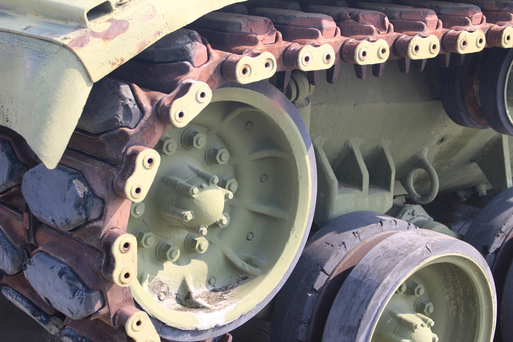 091422-bl-web-tank-painting-p2.JPG